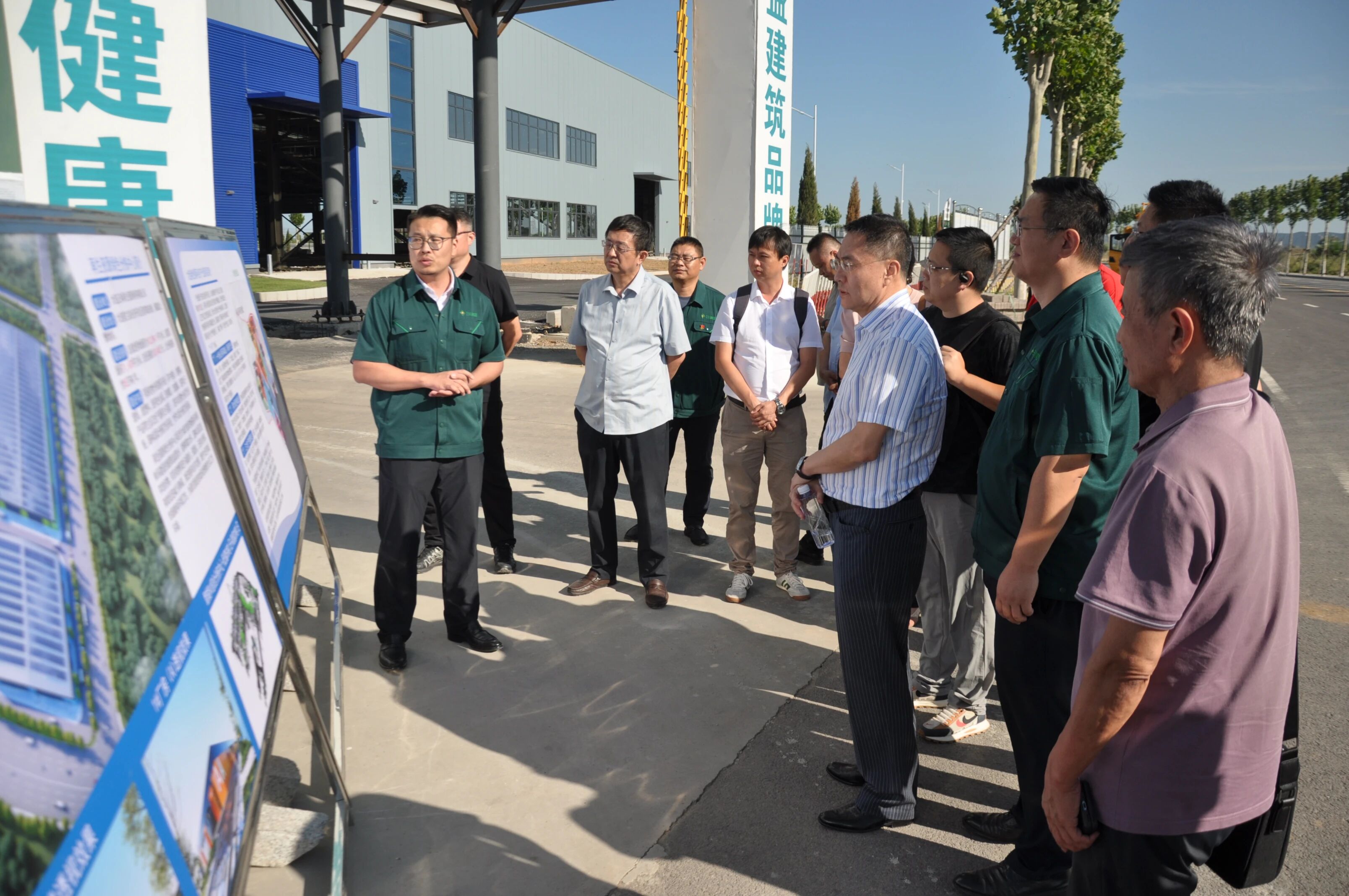 资源融合，深入合作——大连市建筑装饰行业协会组织部分会员参观走访大连三川建设集团(图8)